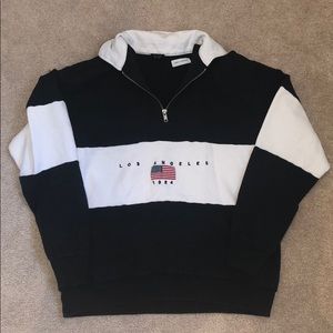 Brandy Melville long sleeve collard quarter zip